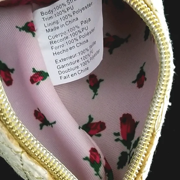 Betsey Johnson Kiss Me Till Ice Cream Wristlet - Picture 9 of 16